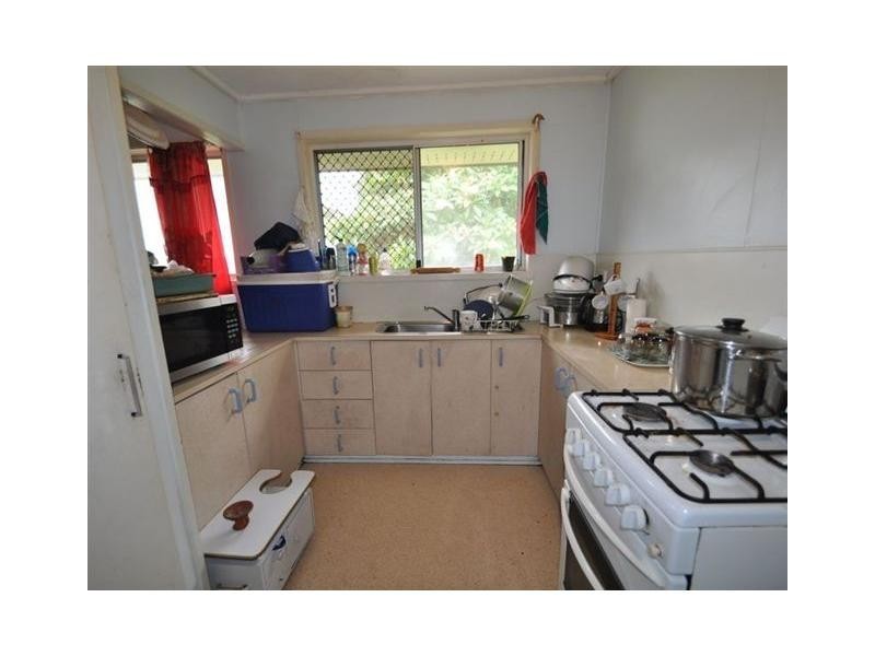 2 Eridani Street, Kingston QLD 4114