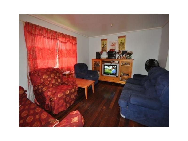 2 Eridani Street, Kingston QLD 4114