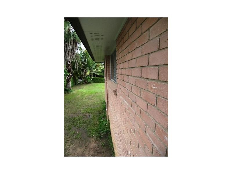 2 Eridani Street, Kingston QLD 4114