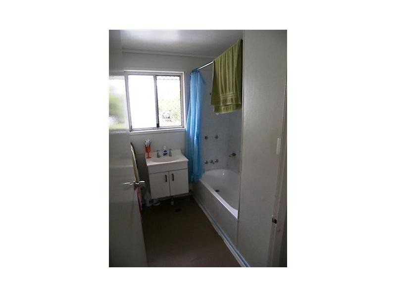 2 Eridani Street, Kingston QLD 4114