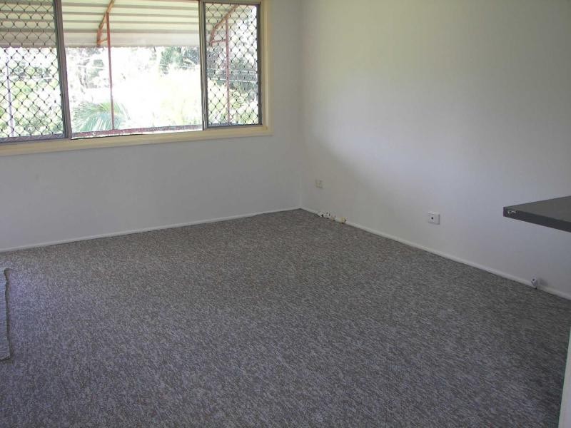 24 Brisbane Street, Kingston QLD 4114