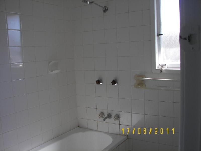 84 Jacaranda Avenue, Logan Central QLD 4114