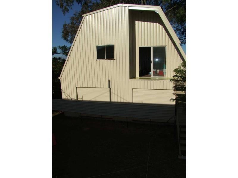 10 Lower Cross Street, Goodna QLD 4300