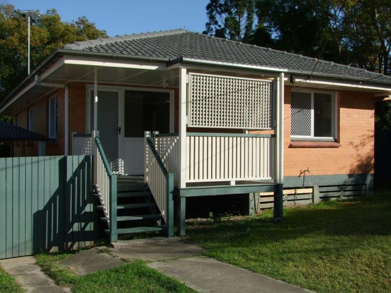 86 North Road, Woodridge QLD 4114