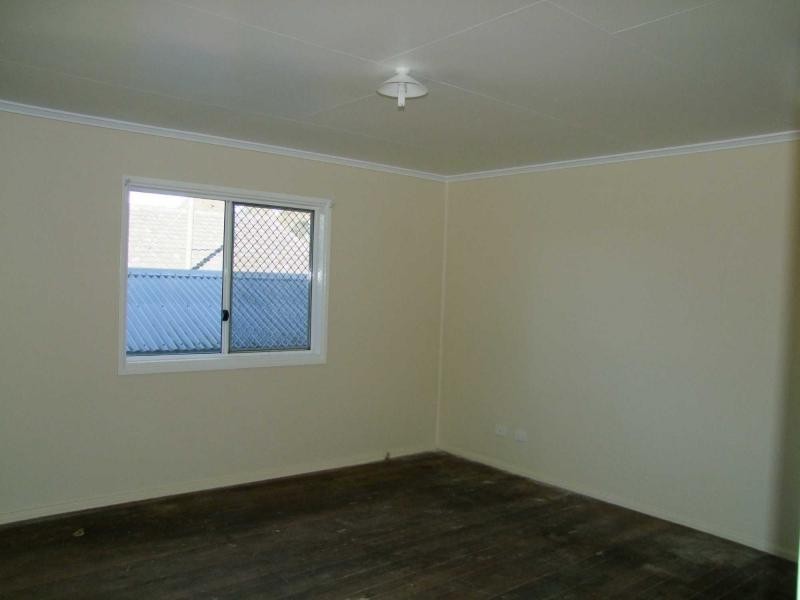 86 North Road, Woodridge QLD 4114