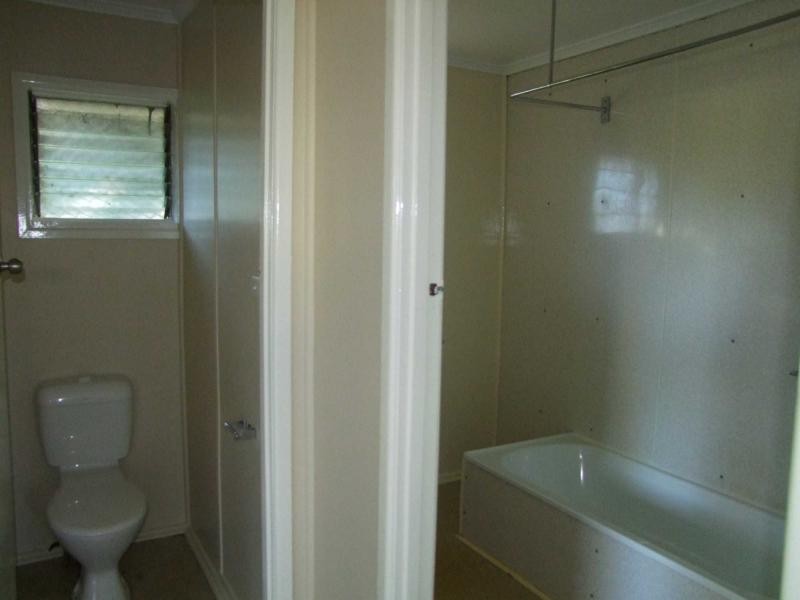 86 North Road, Woodridge QLD 4114