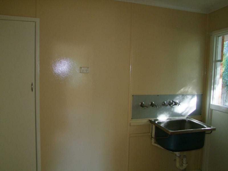 86 North Road, Woodridge QLD 4114