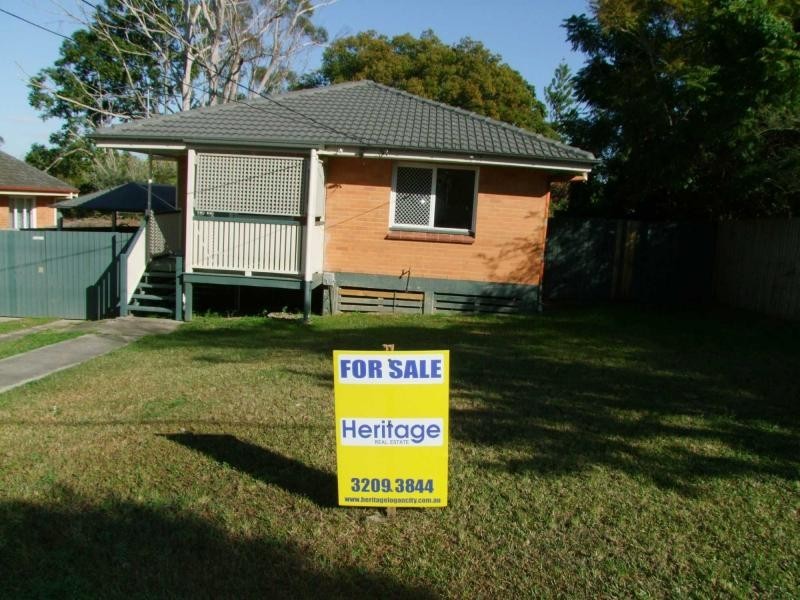 86 North Road, Woodridge QLD 4114