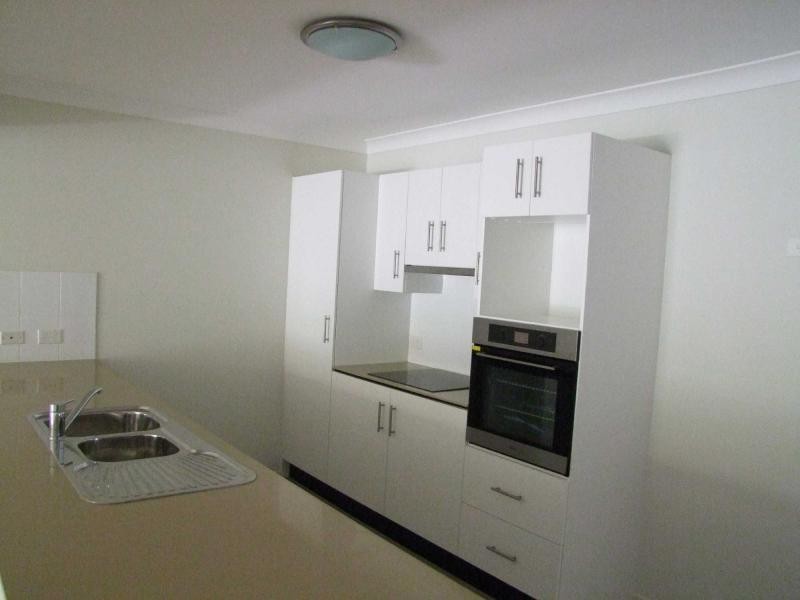 6A Liddells Court, Kingston QLD 4114