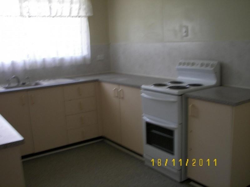 38 Bruce Road, Woodridge QLD 4114