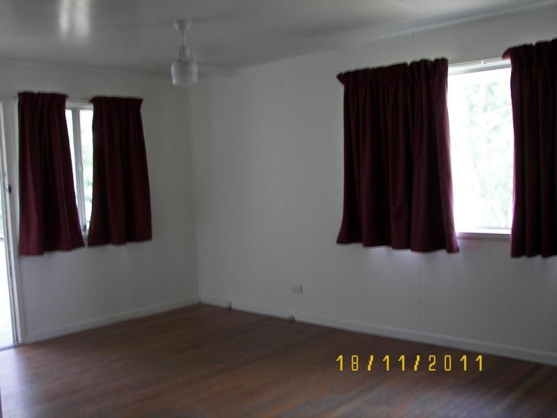 38 Bruce Road, Woodridge QLD 4114