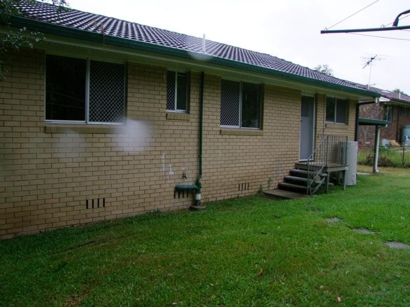 19 Anchusa Street, Kingston QLD 4114