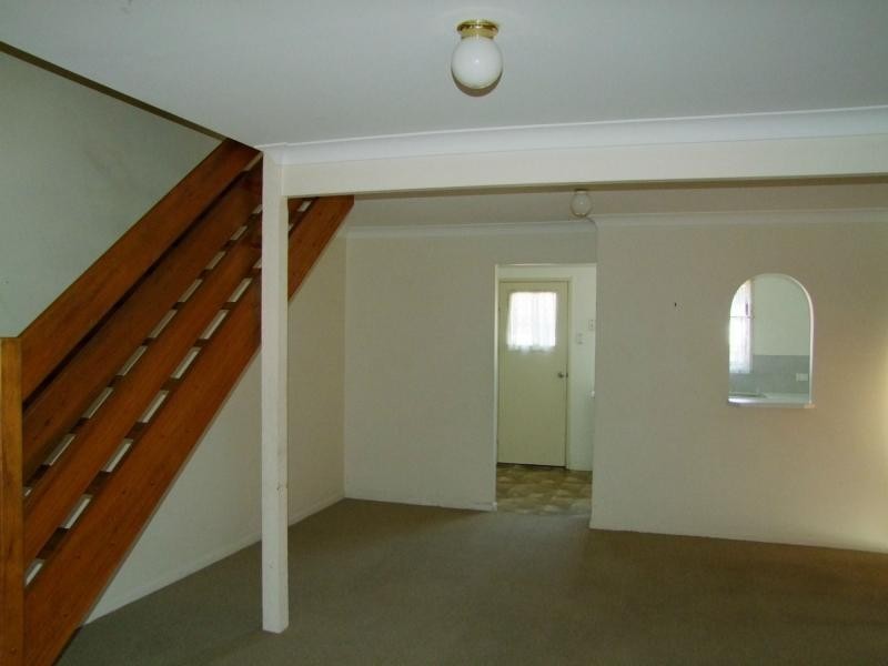 8/39-43 Garfield Road, Woodridge QLD 4114