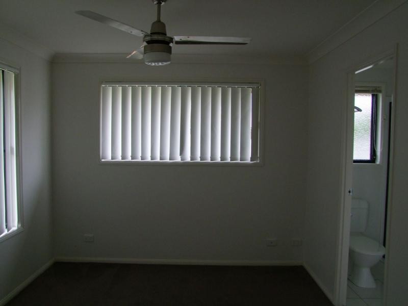 1 Summerhill Court, Marsden QLD 4132