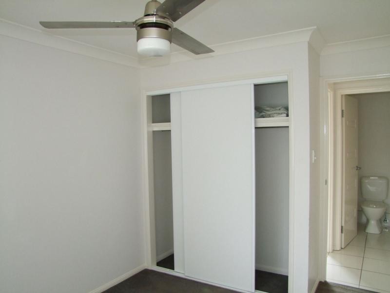 1 Summerhill Court, Marsden QLD 4132