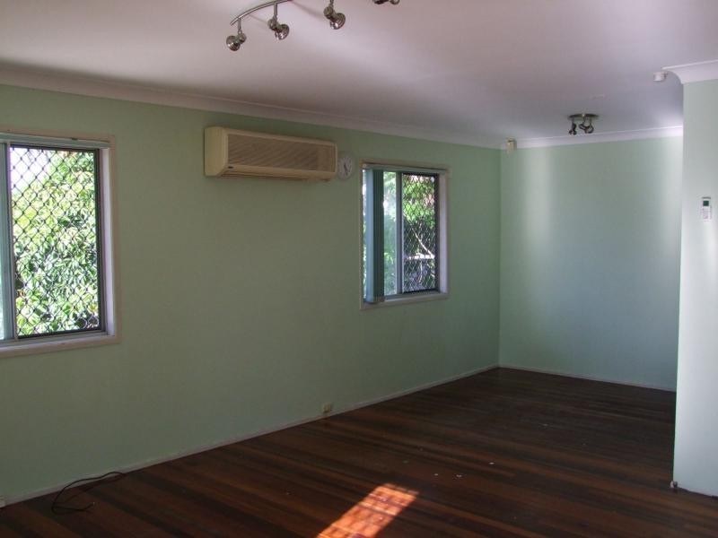 35 Windsor Street, Slacks Creek QLD 4127