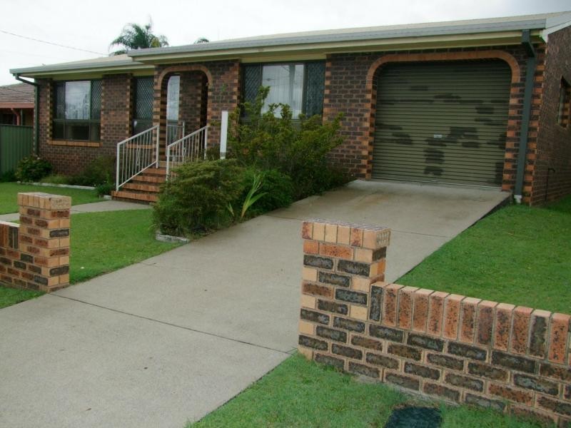 12 Pine Drive, Woodridge QLD 4114