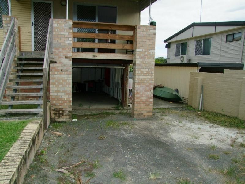 42 Elm Avenue, Trinder Park, Woodridge QLD 4114