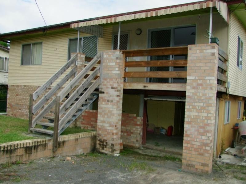 42 Elm Avenue, Trinder Park, Woodridge QLD 4114
