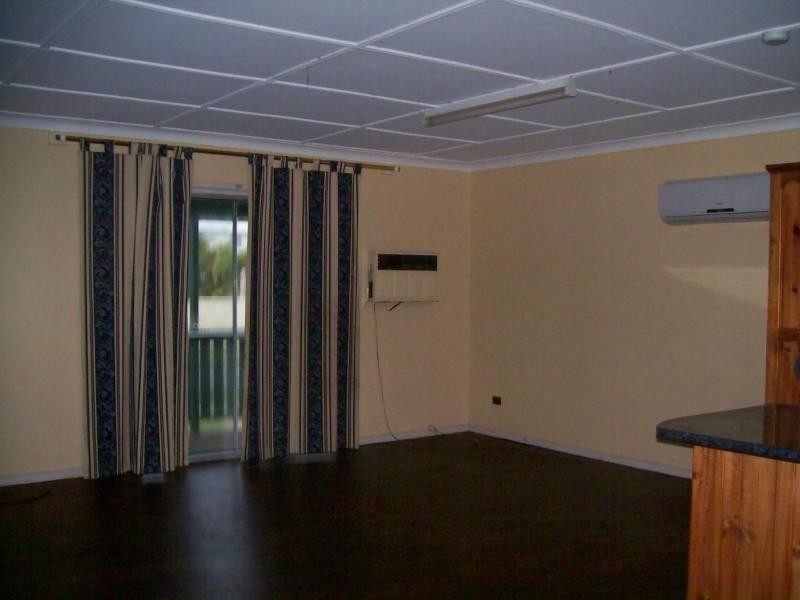 10 Mikaga court, Woodridge QLD 4114