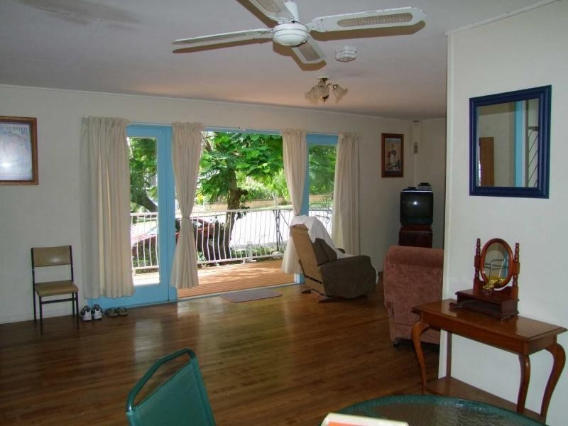 1 Attunga Street, Kingston QLD 4114