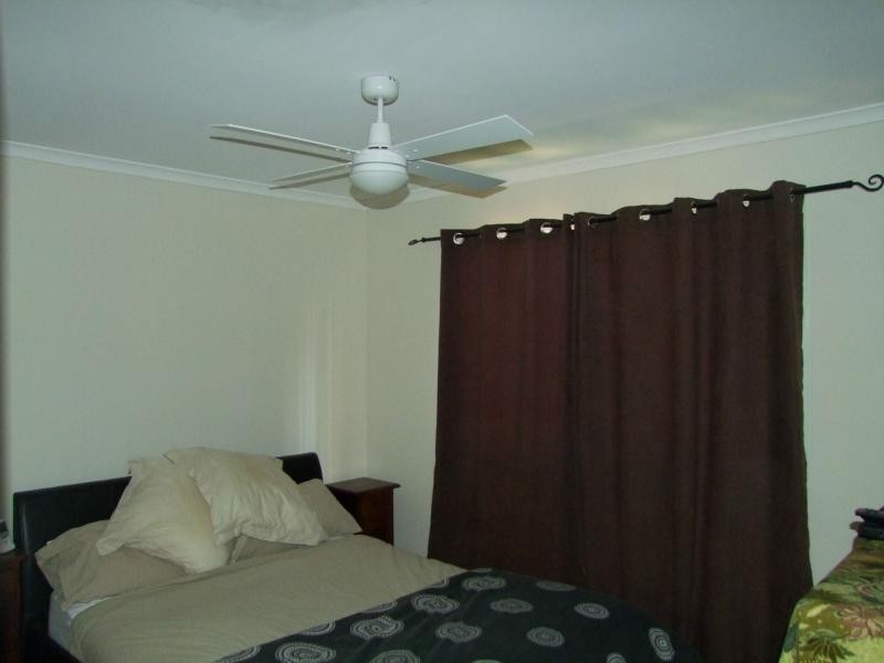 2/9 Canopus Court, Kingston QLD 4114