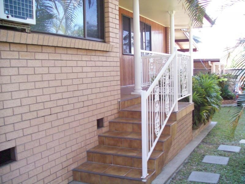 2 Aldrin Street, Slacks Creek QLD 4127