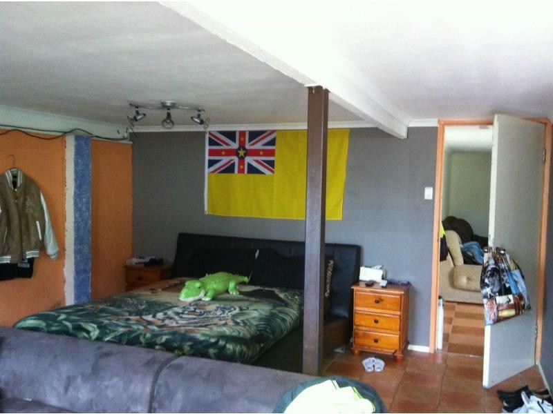 104 Bardon Road, Kingston QLD 4114