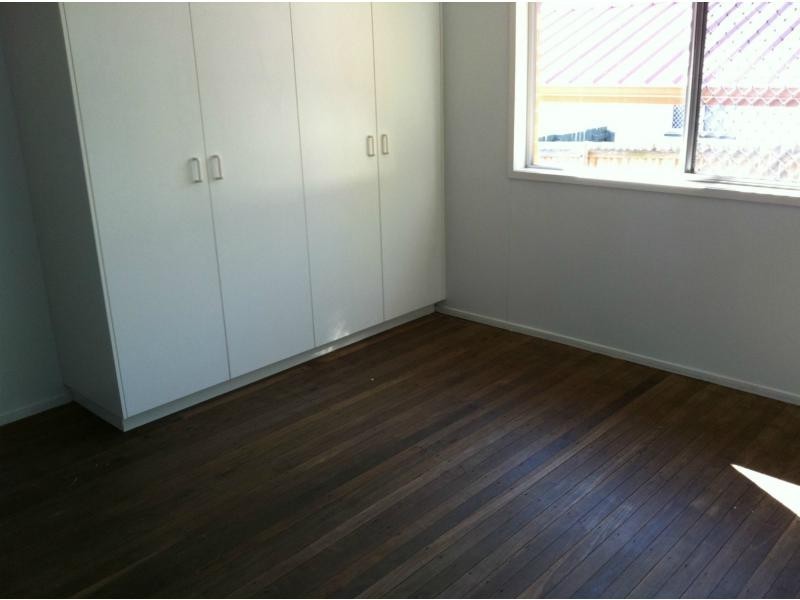 16 AVOCA Street, Woodridge QLD 4114