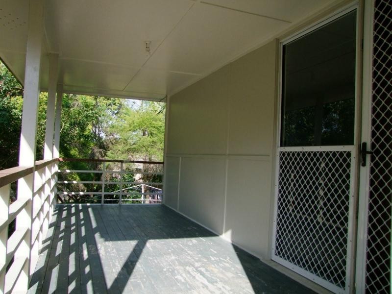 7 SKYLINE Drive, Kingston QLD 4114