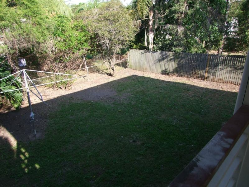 7 SKYLINE Drive, Kingston QLD 4114