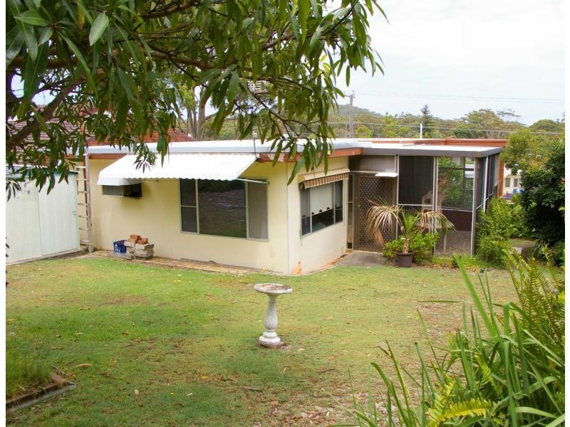 32 Tomaree Road, Shoal Bay NSW 2315