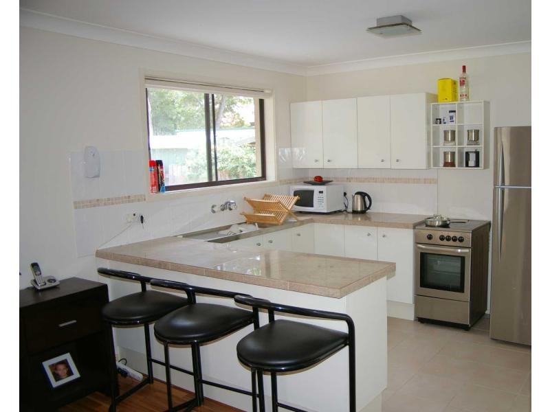 6 Hutcheson Avenue, Soldiers Point NSW 2317