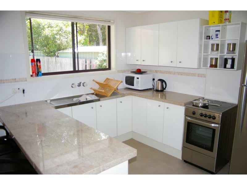 6 Hutcheson Avenue, Soldiers Point NSW 2317