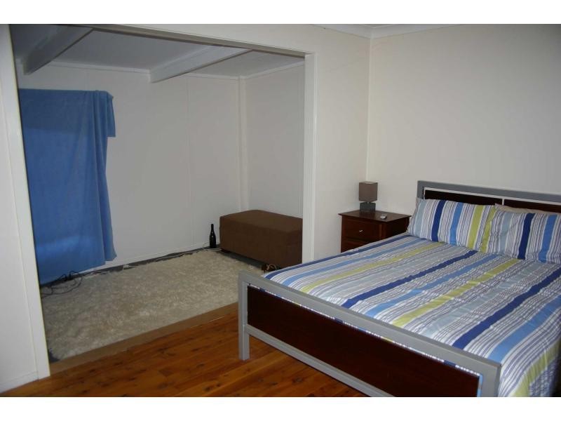 1 Lloyd Lane, Shoal Bay NSW 2315