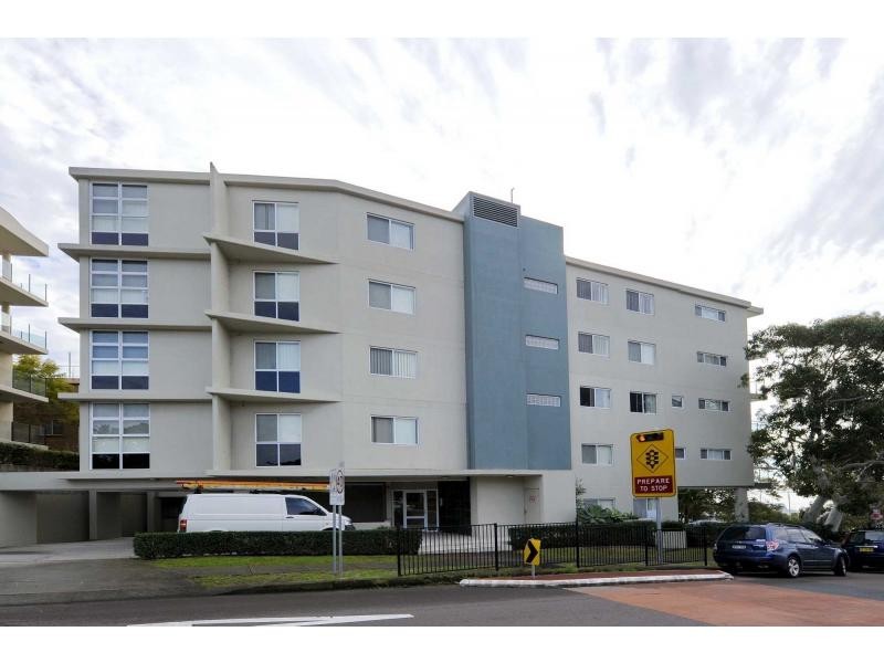 2/5 Laman Street, Nelson Bay NSW 2315