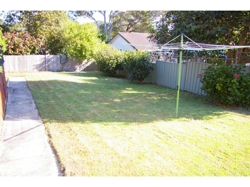 18 Victor Parade, Shoal Bay NSW 2315