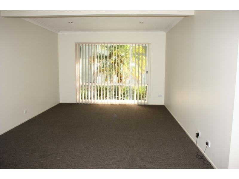 2/244 Sandy Point Road, Salamander Bay NSW 2317