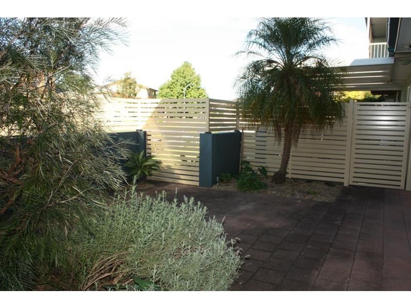 2/244 Sandy Point Road, Salamander Bay NSW 2317