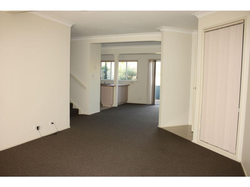 2/244 Sandy Point Road, Salamander Bay NSW 2317