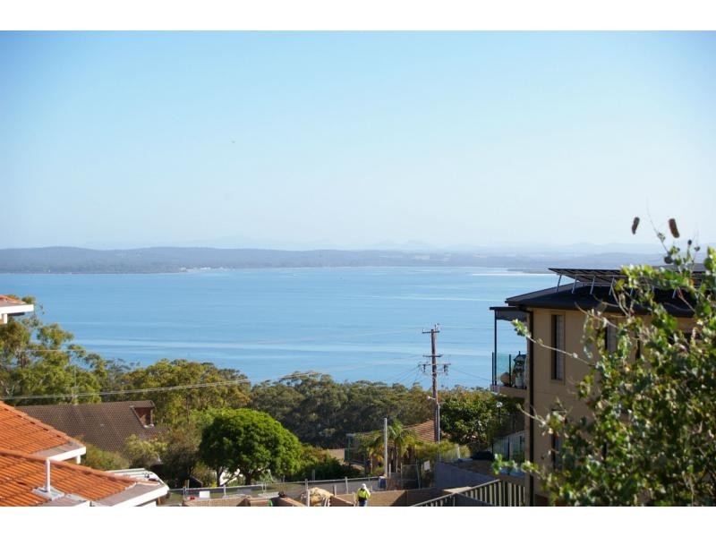 2 Wollomi Avenue, Nelson Bay NSW 2315
