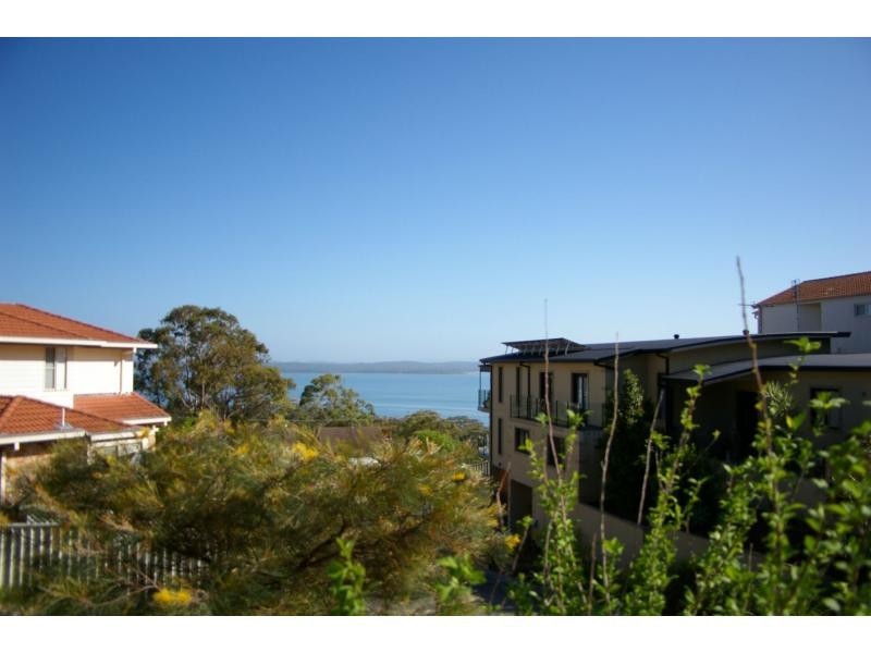 2 Wollomi Avenue, Nelson Bay NSW 2315
