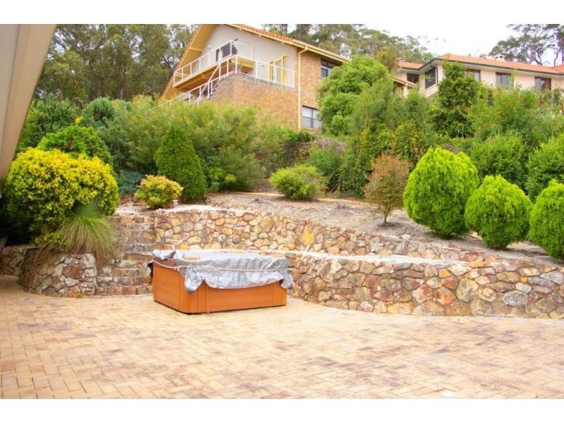 24 Canomii Close, Nelson Bay NSW 2315