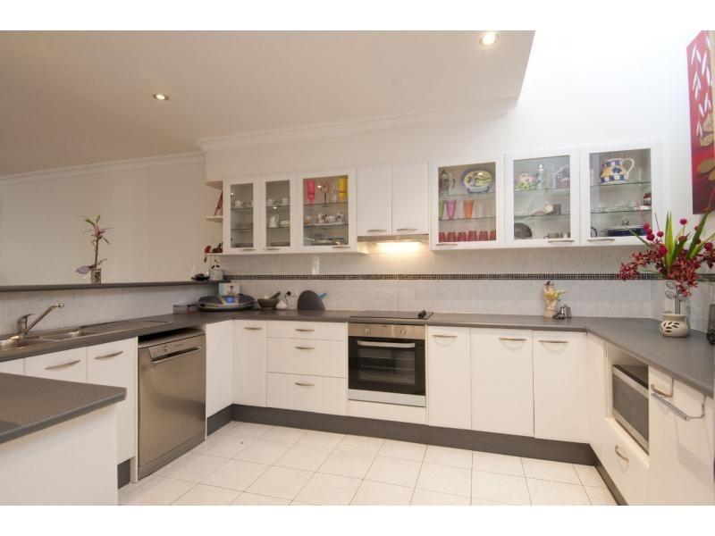 2/109 Wallawa Road, Nelson Bay NSW 2315