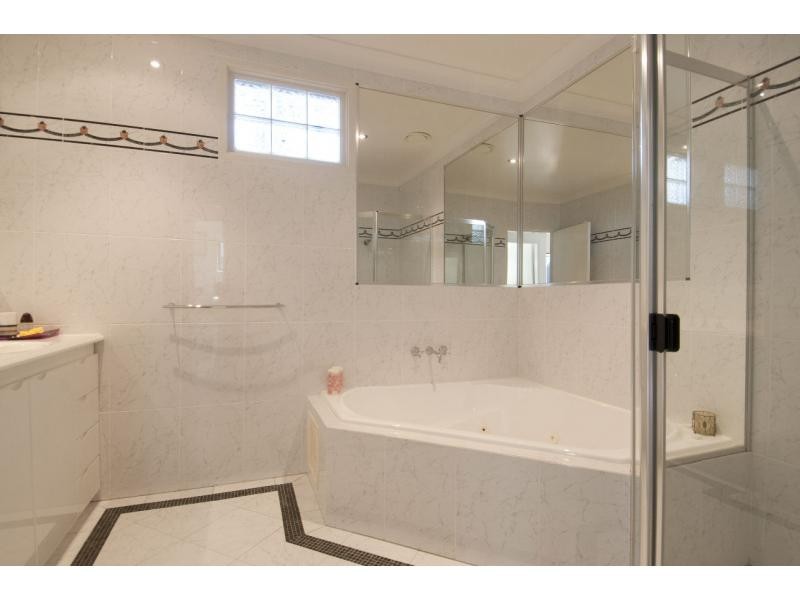 2/109 Wallawa Road, Nelson Bay NSW 2315