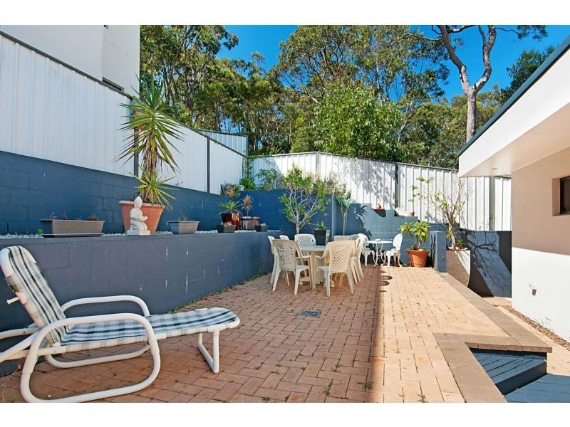 2/109 Wallawa Road, Nelson Bay NSW 2315