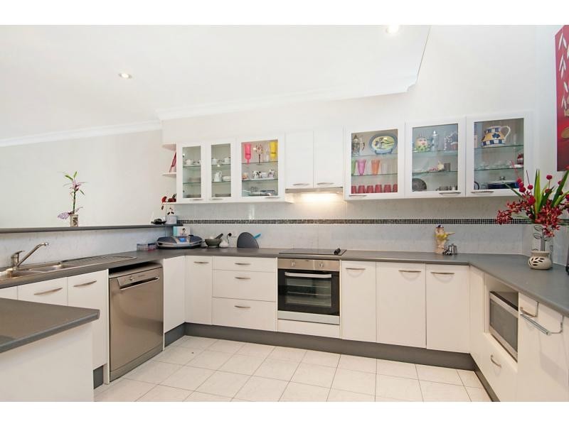 2/109 Wallawa Road, Nelson Bay NSW 2315