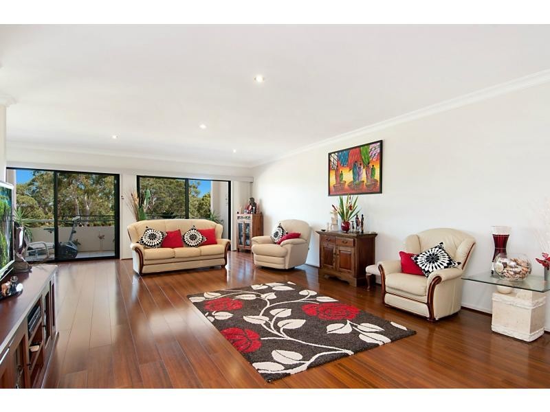 2/109 Wallawa Road, Nelson Bay NSW 2315