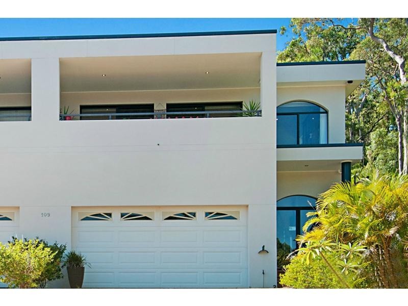 2/109 Wallawa Road, Nelson Bay NSW 2315