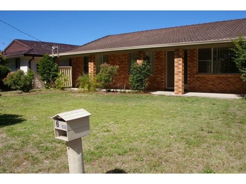 6 Blake Parade, Anna Bay NSW 2316
